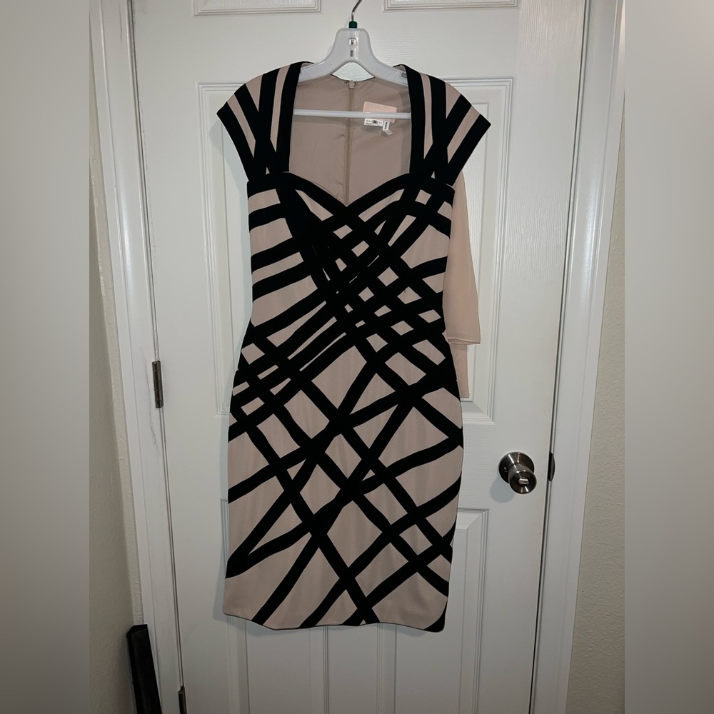 Chica’s dress with Mesh Shaw